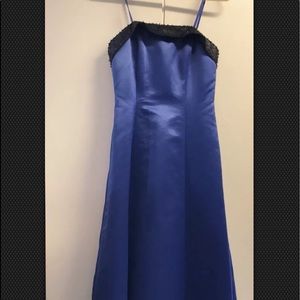 Nina Canacci Formal Dress SZ 6 Strap Long Dress